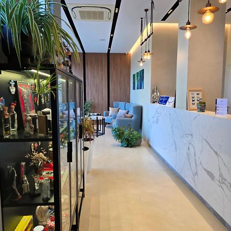 Bel Ami Suita Hotel Bashkia e Orikumit Exteriör bild