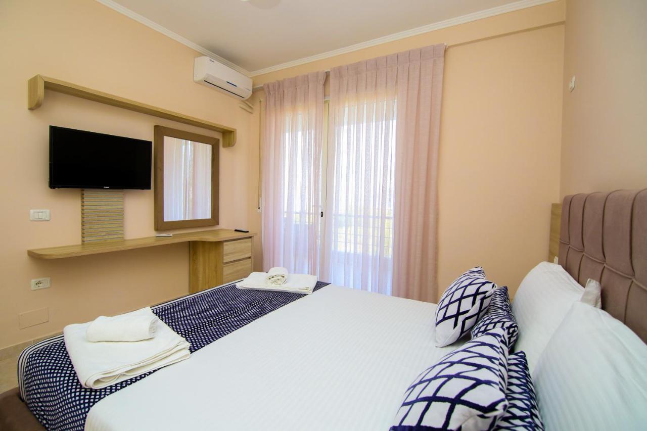 Bel Ami Suita Hotel Bashkia e Orikumit Exteriör bild