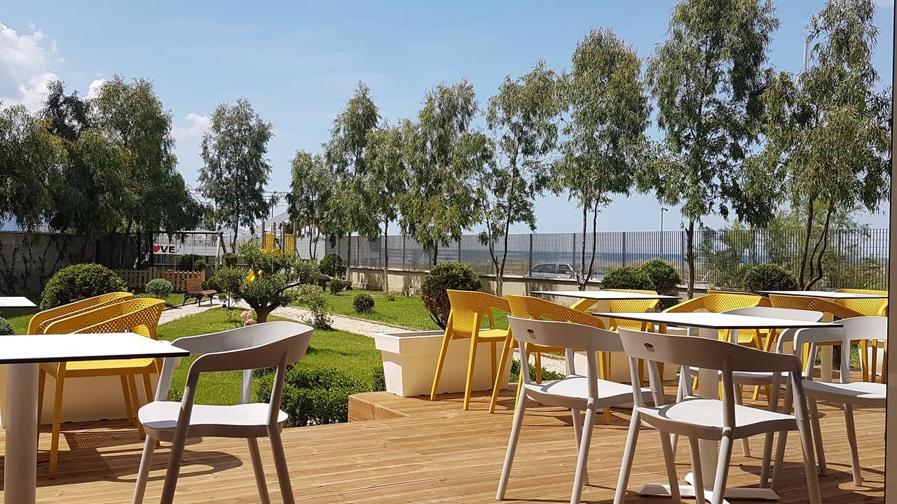 Bel Ami Suita Hotel Bashkia e Orikumit Exteriör bild