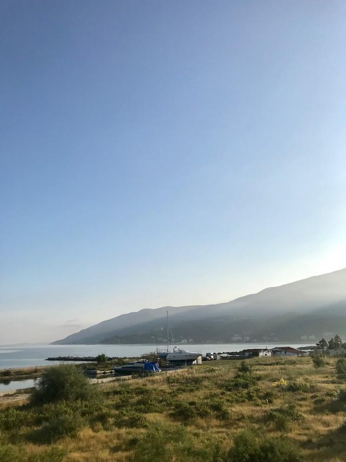 Bel Ami Suita Hotel Bashkia e Orikumit Exteriör bild