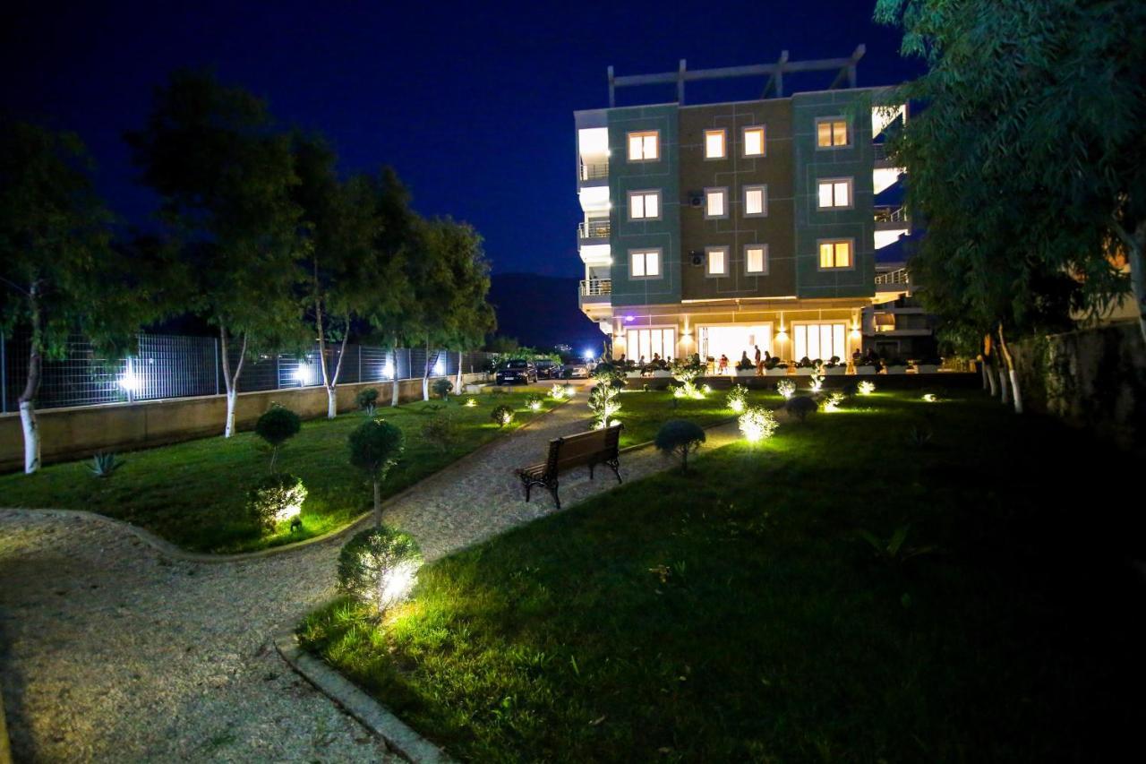 Bel Ami Suita Hotel Bashkia e Orikumit Exteriör bild