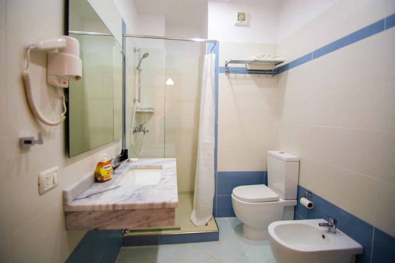 Bel Ami Suita Hotel Bashkia e Orikumit Exteriör bild