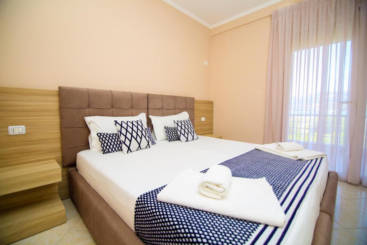 Bel Ami Suita Hotel Bashkia e Orikumit Exteriör bild